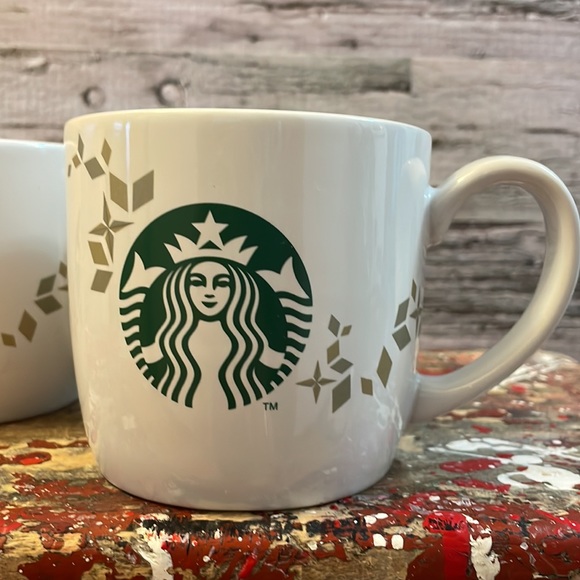 (Get 2!) Starbucks 2013 Holiday Collection Mugs 14 fl/oz - Picture 6 of 10